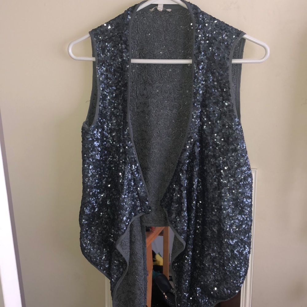 Joie glittery vest